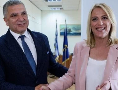 Πρώτη συνάντηση Δούρου – Πατούλη μετά τις εκλογές